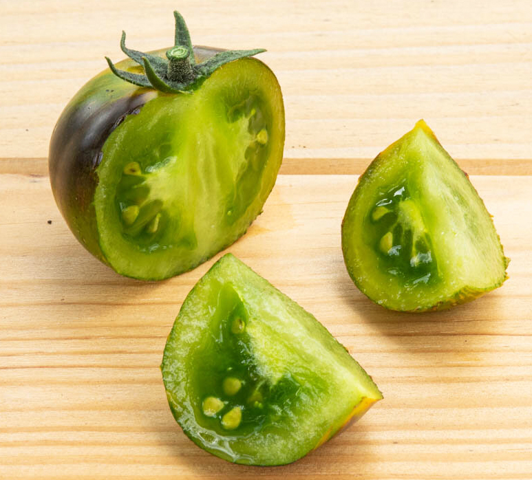 Indigo tomato Blue Green Zebra Tomato; Индиго томат с фиолетовой окраской и пёстрыми полосками; вкусный с плотной мякотью